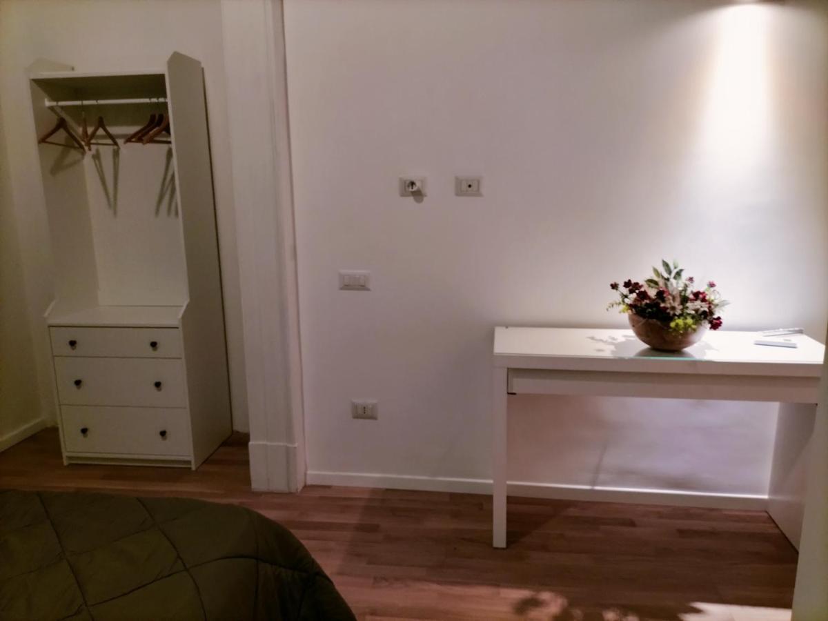 B&B Ma.Li. Naples Luaran gambar